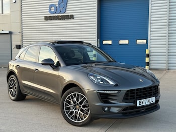 Porsche - Macan
