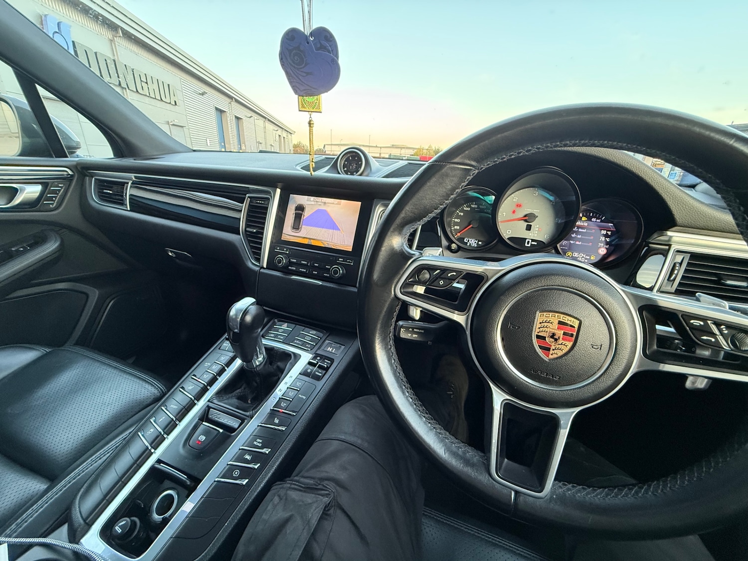 Used Porsche Macan 2017 for sale - 76220331: Photo 21