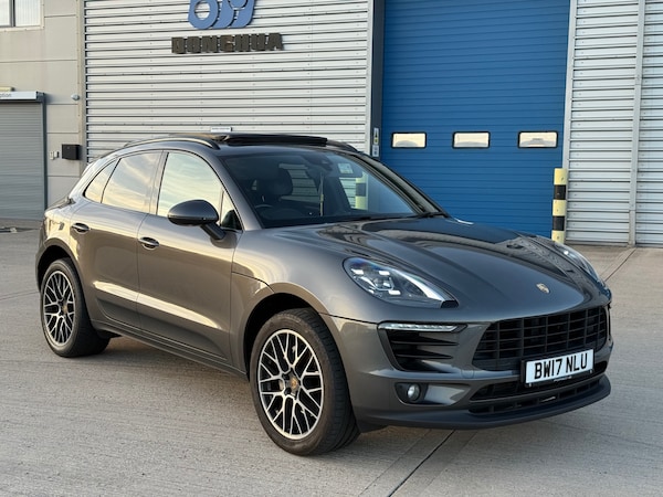 Used Porsche Macan 2017 for sale - 76220331: Photo 4
