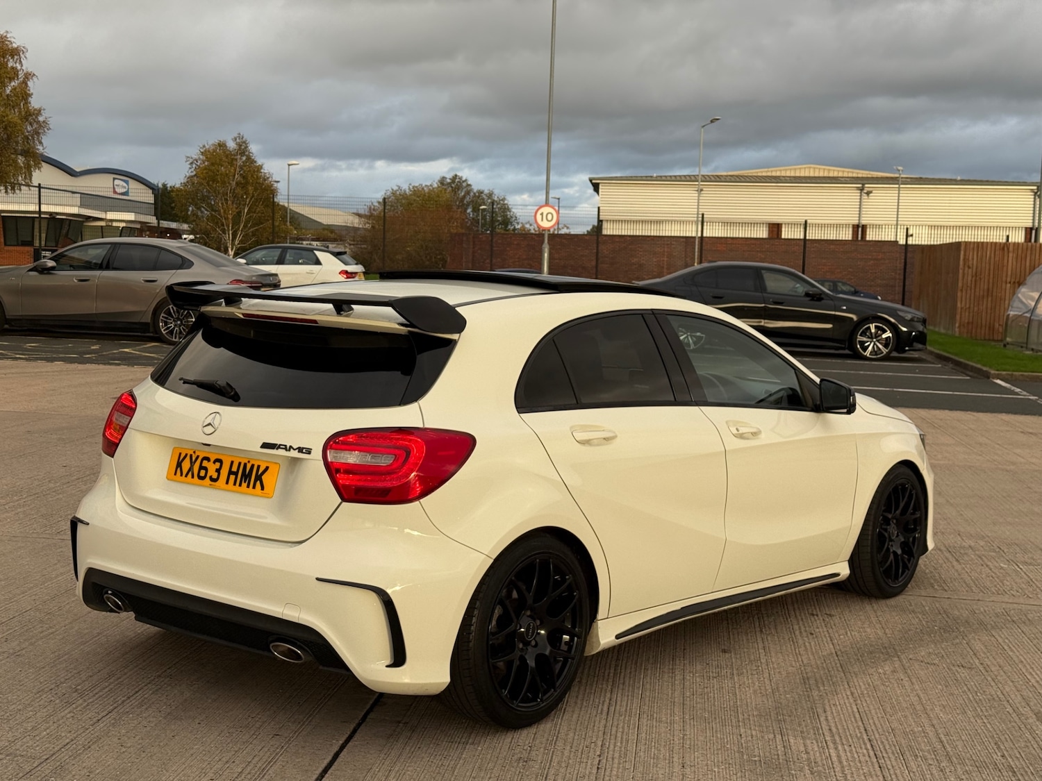 Used Mercedes-Benz A-Class 2013 for sale - 76332665: Photo 4