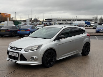 Used Ford Focus 2014 for sale - 77297980: Photo