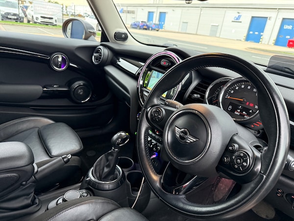 Used MINI Hatch 2016 for sale - 76330893: Photo 12
