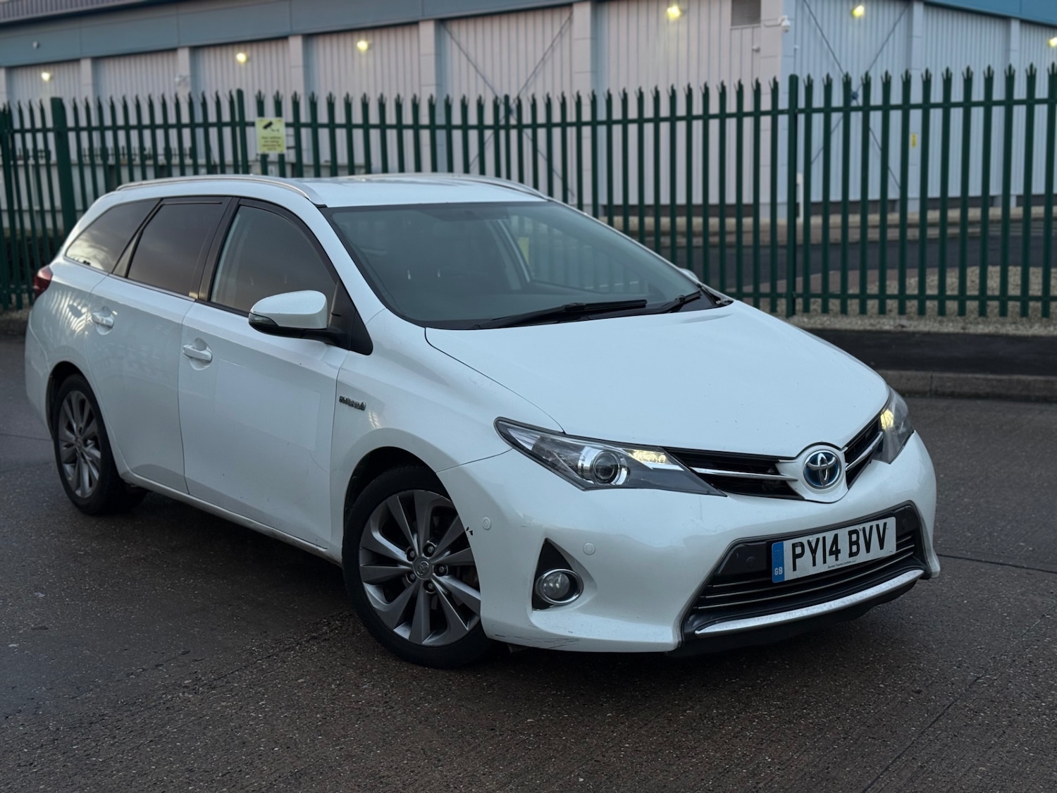 Used Toyota Auris 2014 for sale - 76935508: Photo 4