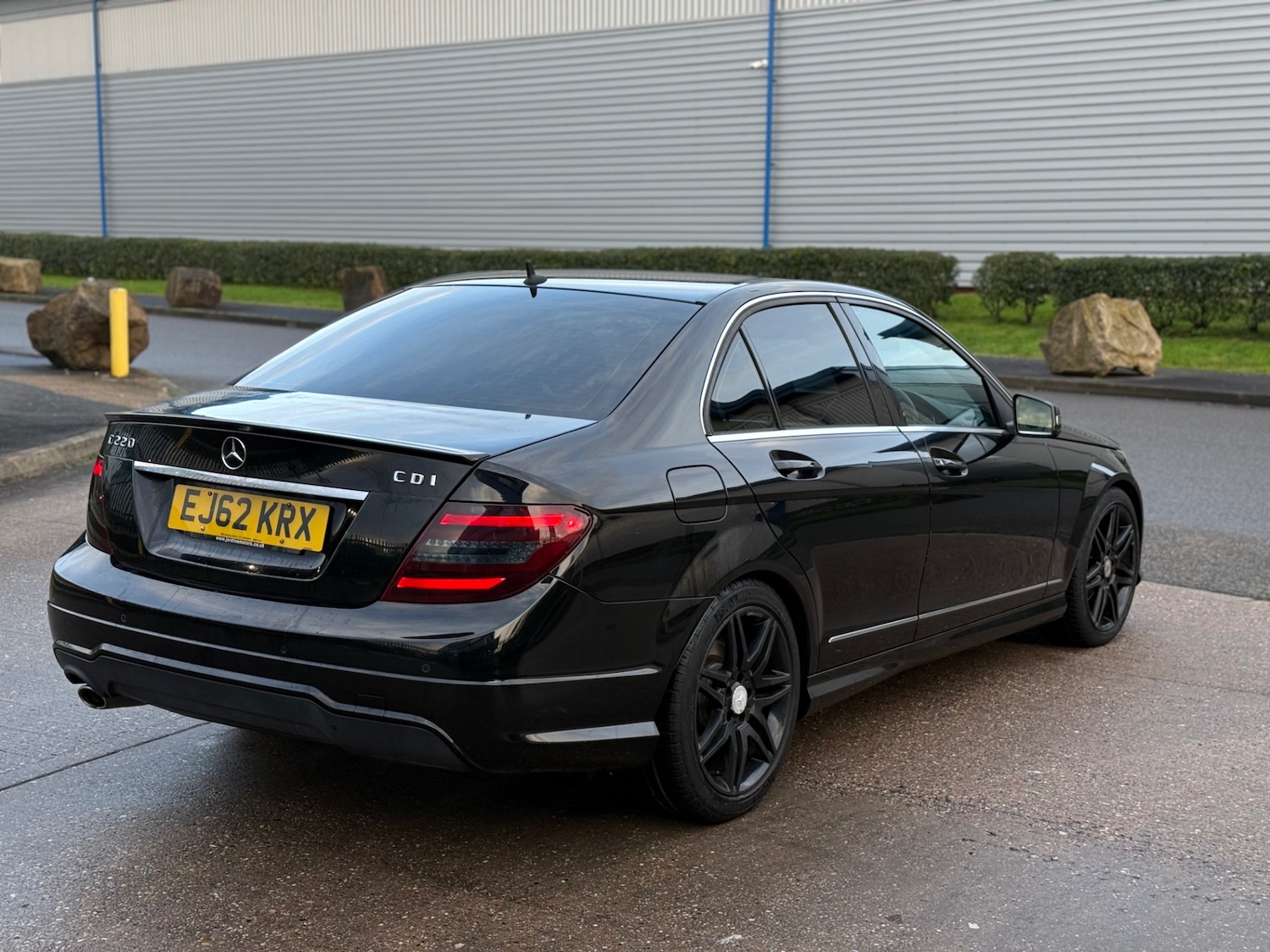 Used Mercedes-Benz C Class 2012 for sale - 76950780: Photo 5