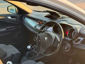 Used Alfa Romeo Giulietta 2011 for sale - 74828339: Photo