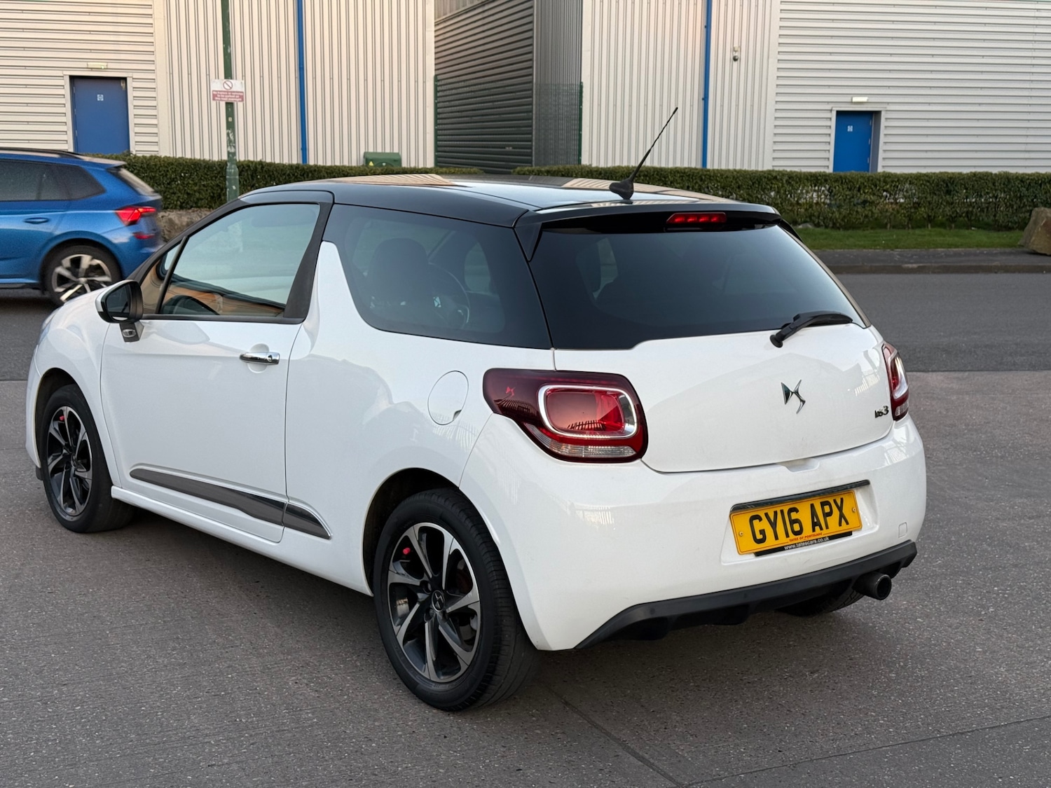 Vehicle 6