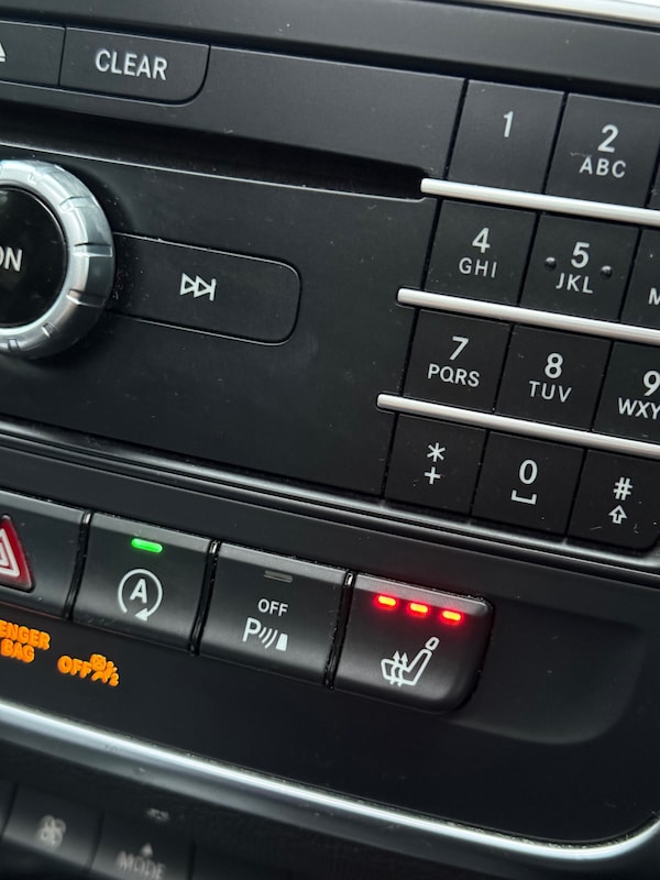 Used Mercedes-Benz GLA 2016 for sale - 76305681: Photo 17