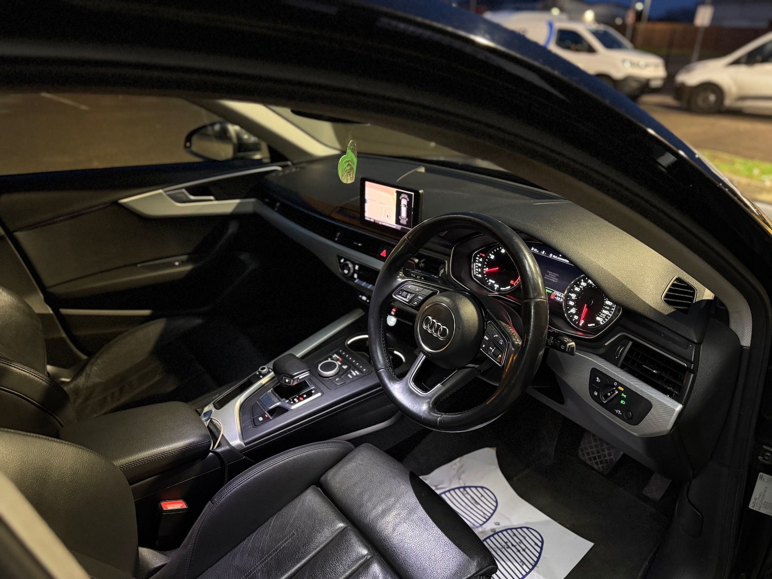 Used Audi A4 2017 for sale - 76941129: Photo 11