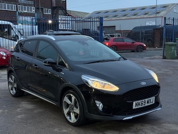 Used Ford Fiesta 2019 for sale - 77328920: Photo