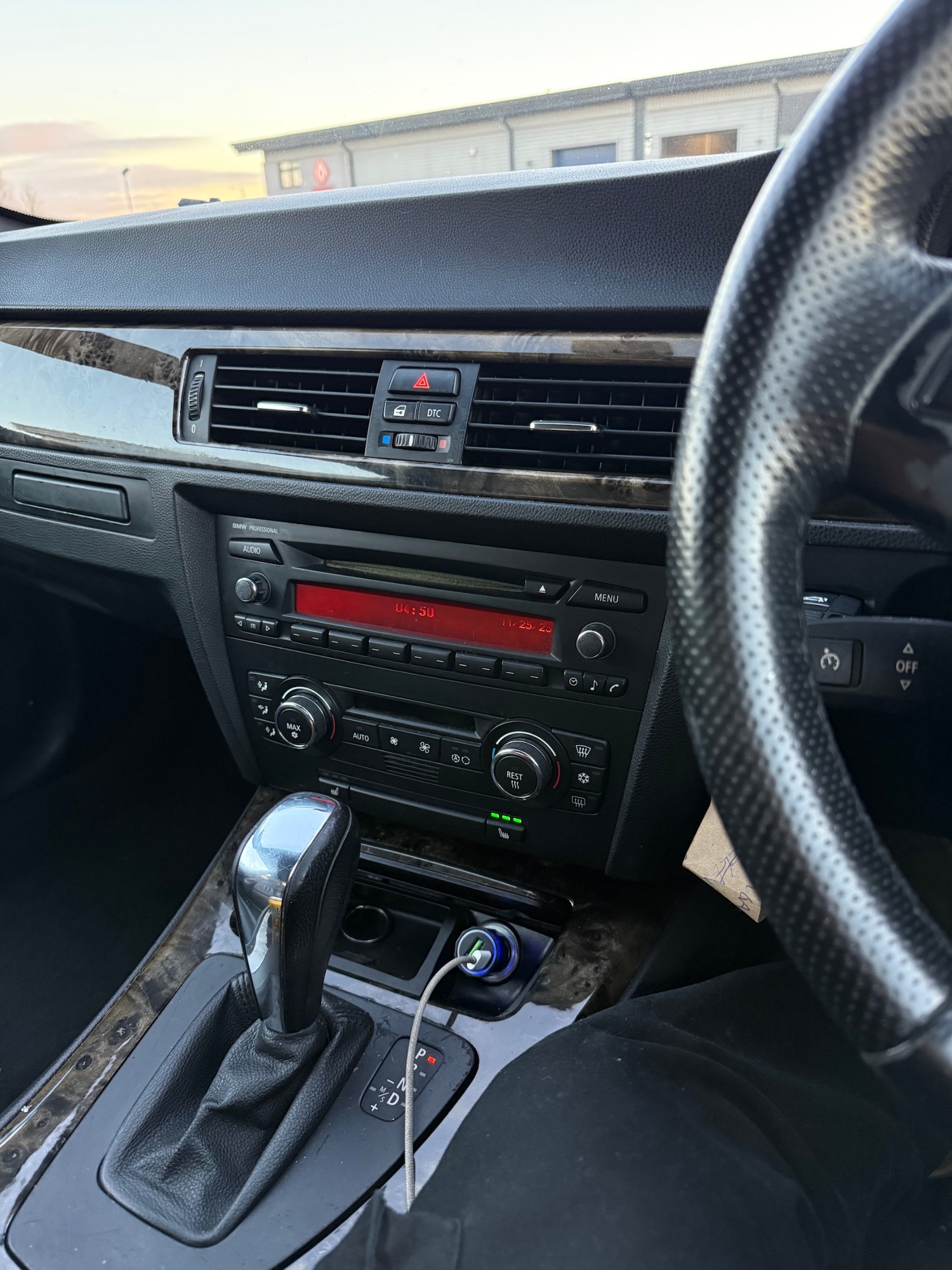 Used BMW 3 Series 2009 for sale - 76709290: Photo 11