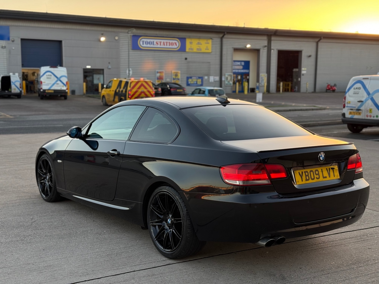 Used BMW 3 Series 2009 for sale - 76709290: Photo 4