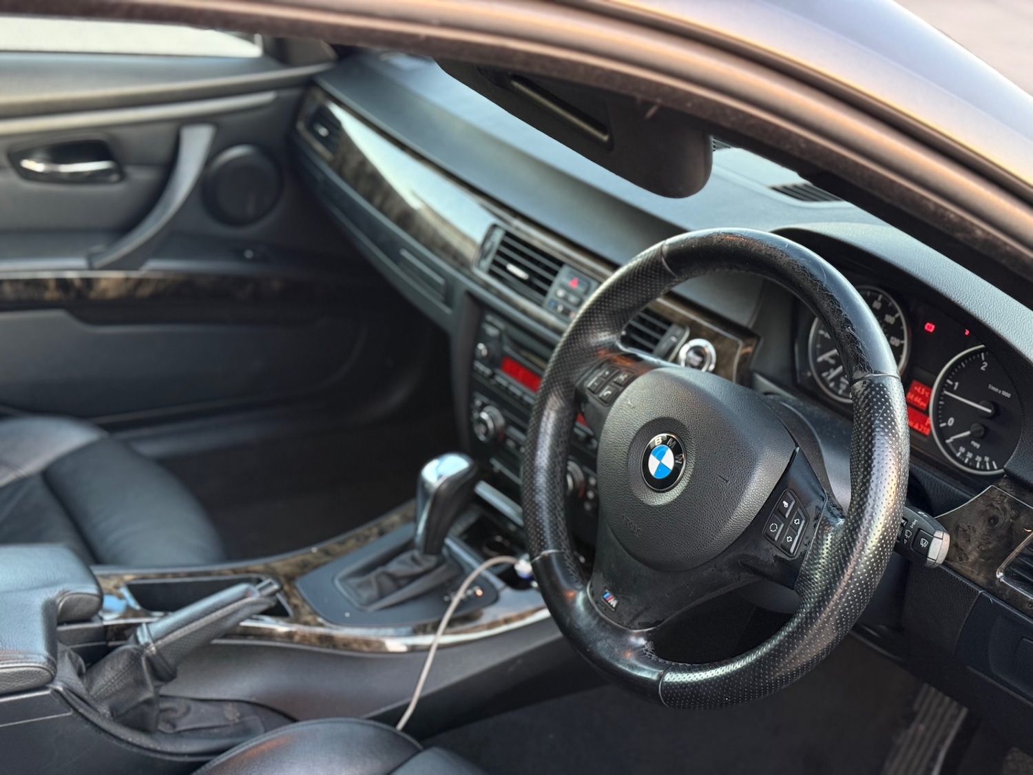 Used BMW 3 Series 2009 for sale - 76709290: Photo 8