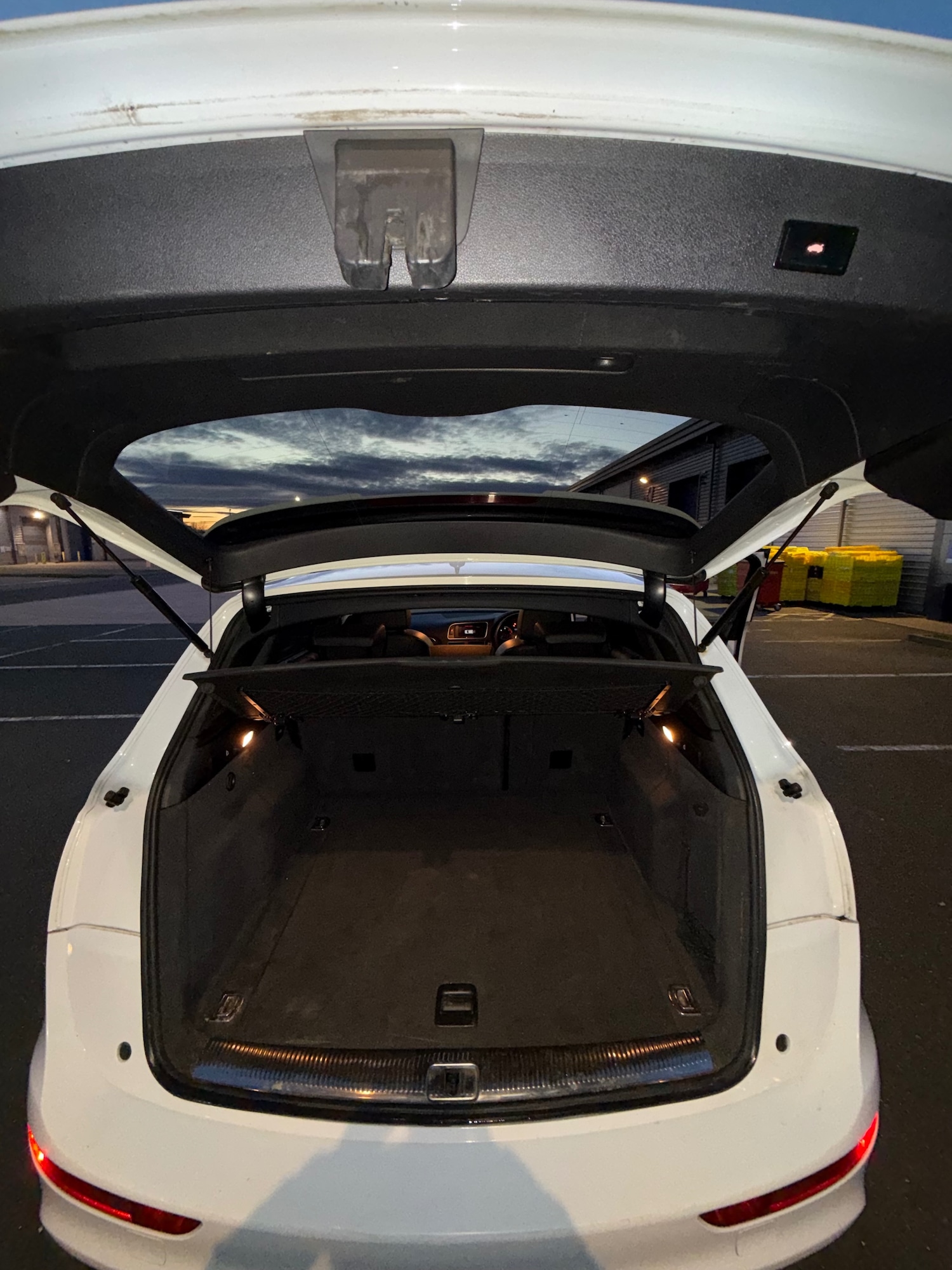 Used Audi Q5 2010 for sale - 77704403: Photo 14