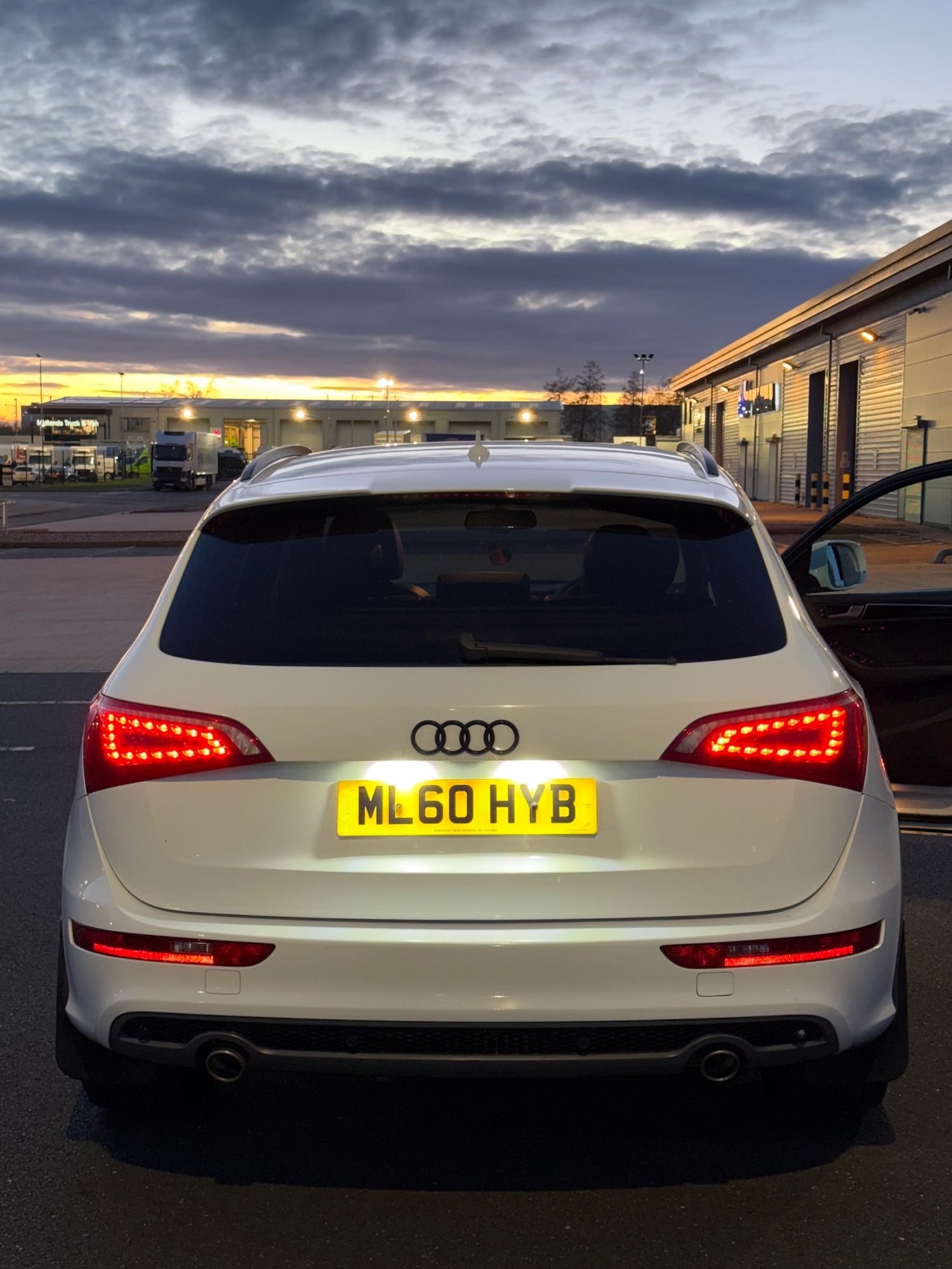 Used Audi Q5 2010 for sale - 77704403: Photo 15