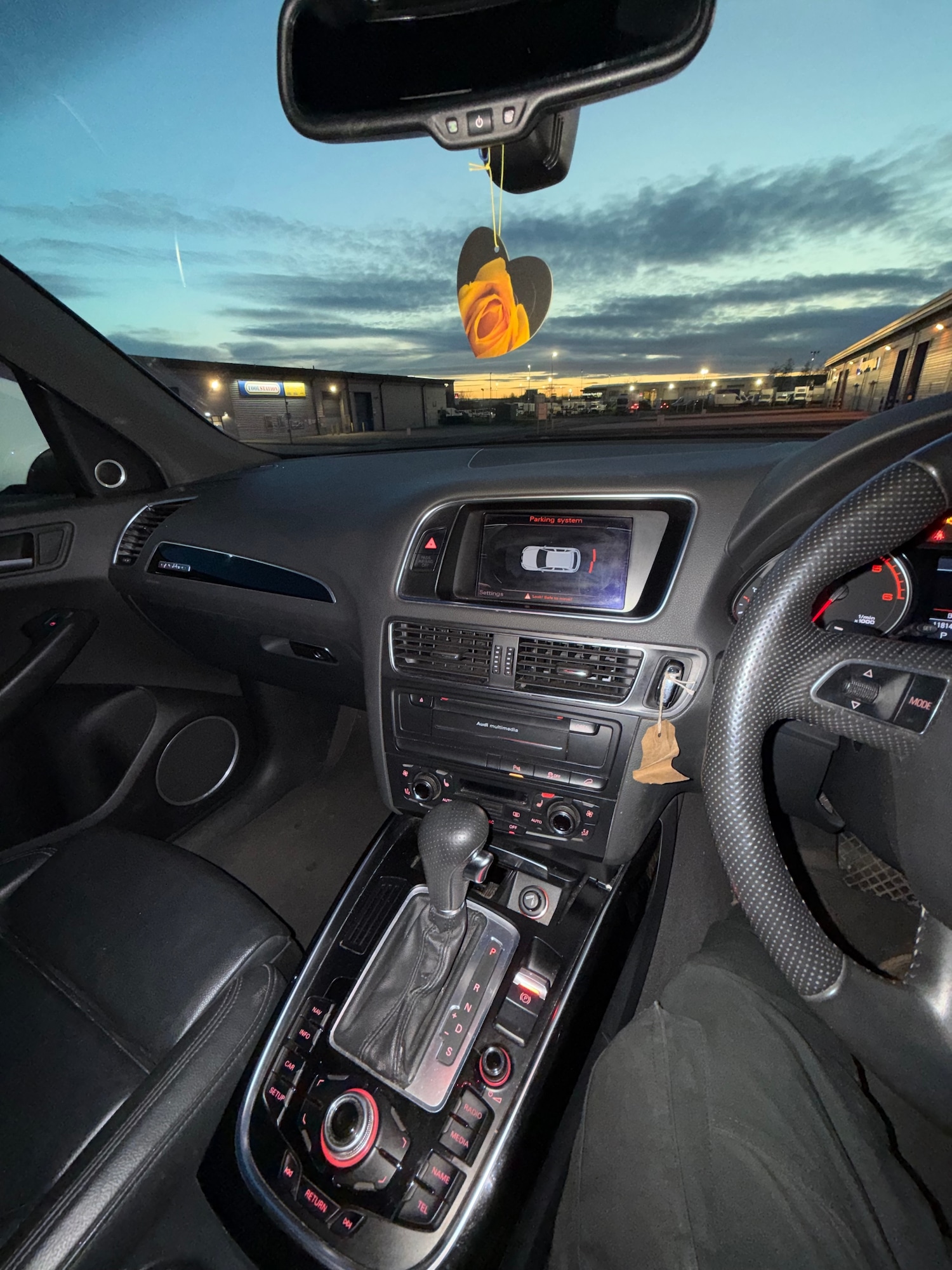 Used Audi Q5 2010 for sale - 77704403: Photo 18