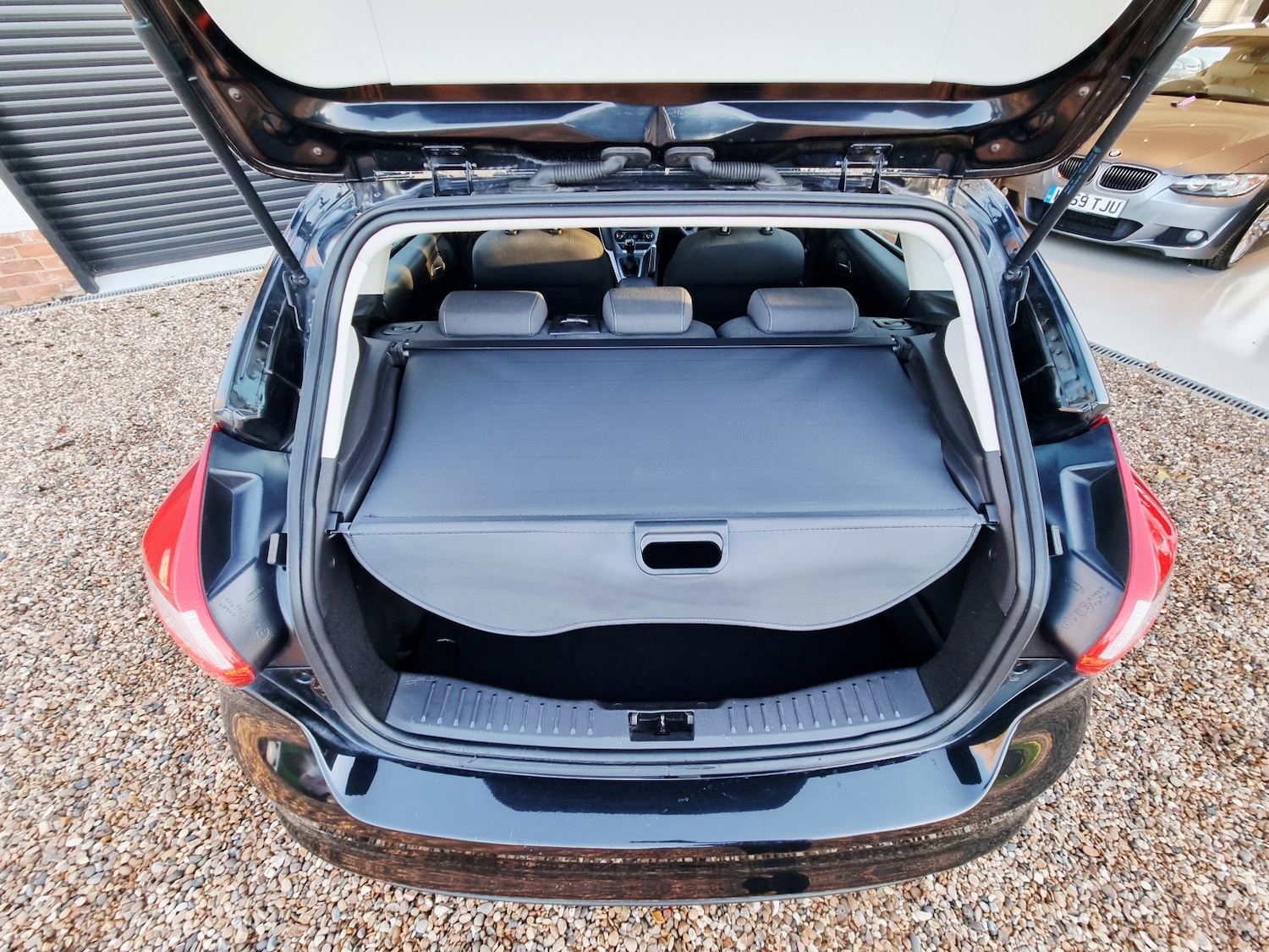 Used Ford Focus 2012 for sale - 76758848: Photo 12