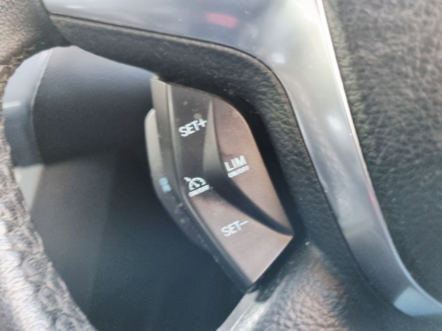 Used Ford Focus 2012 for sale - 76758848: Photo 20