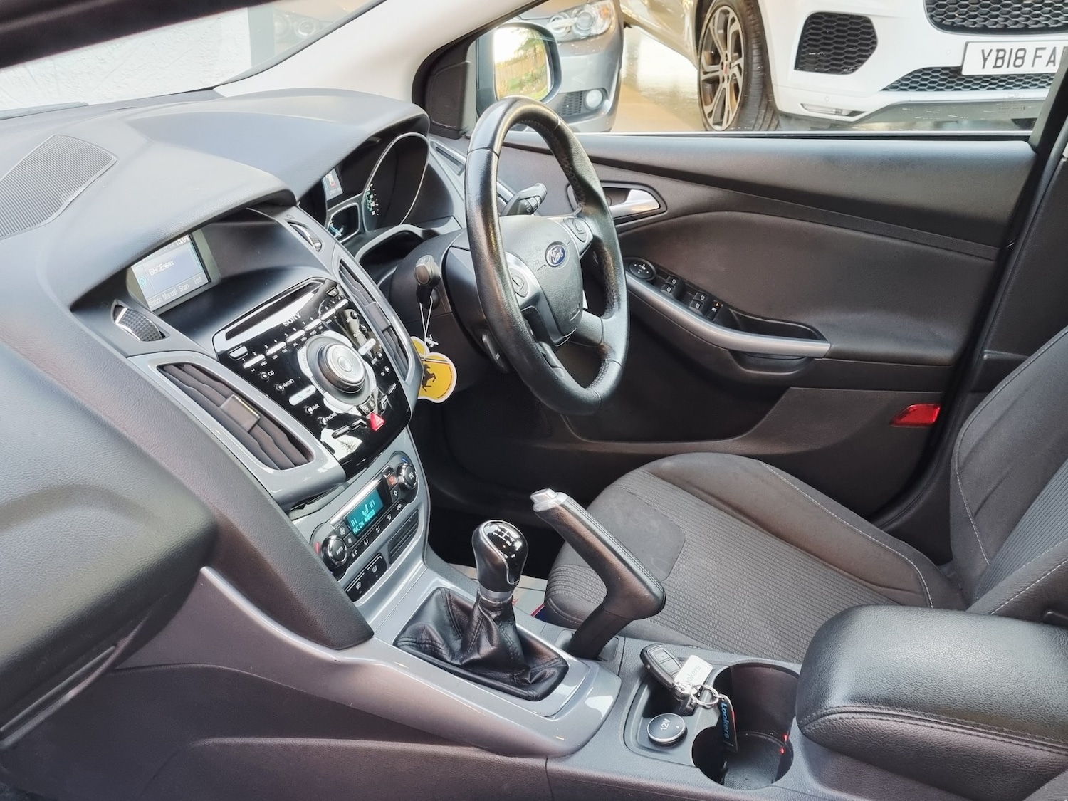 Used Ford Focus 2012 for sale - 76758848: Photo 7