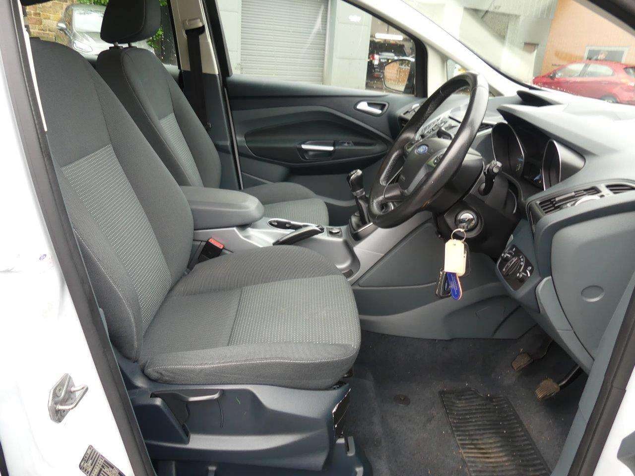 Used Ford C-Max 2013 for sale - 76576889: Photo 3