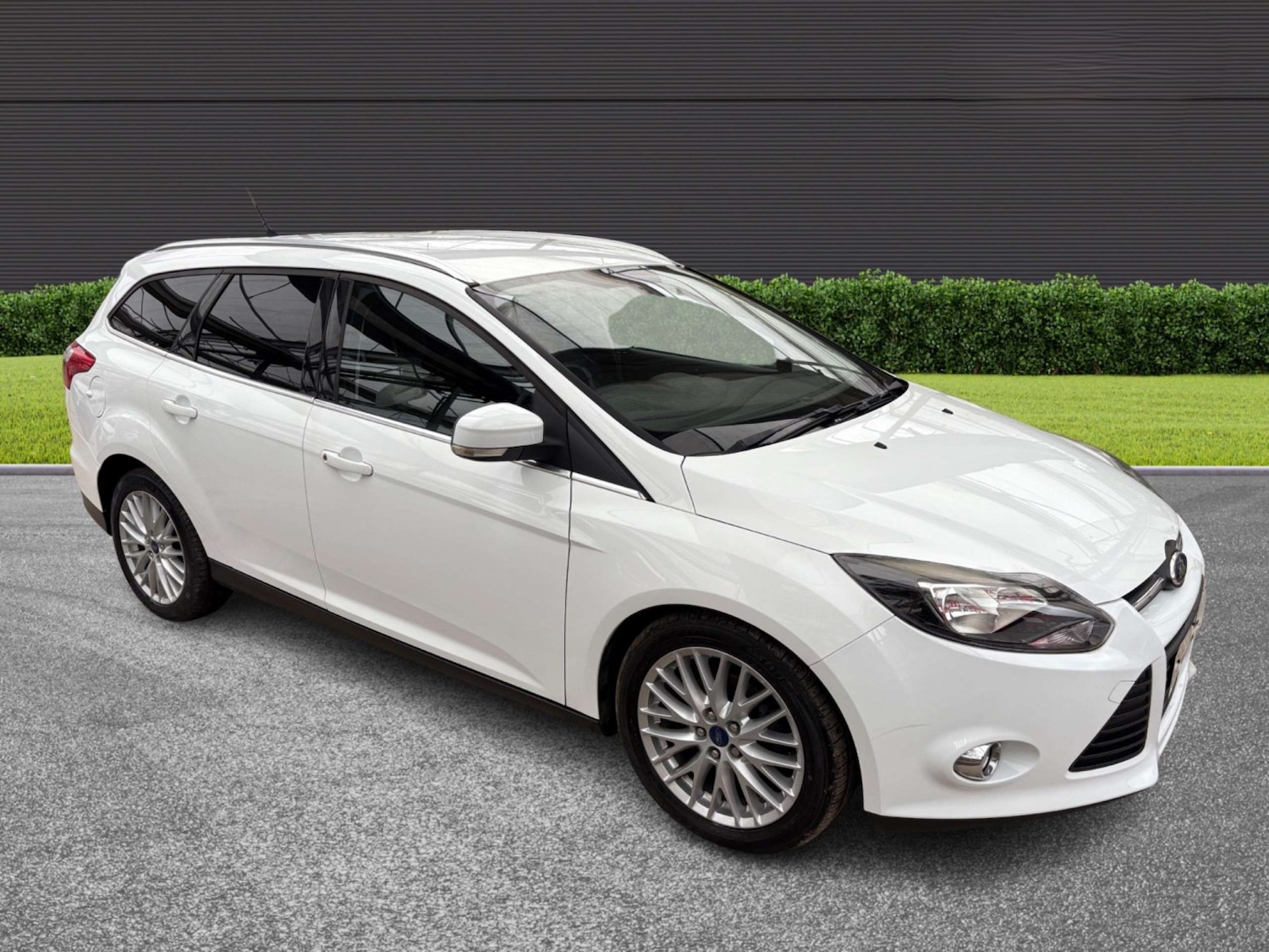 Used Ford Focus 2013 for sale - 76576942: Photo 1