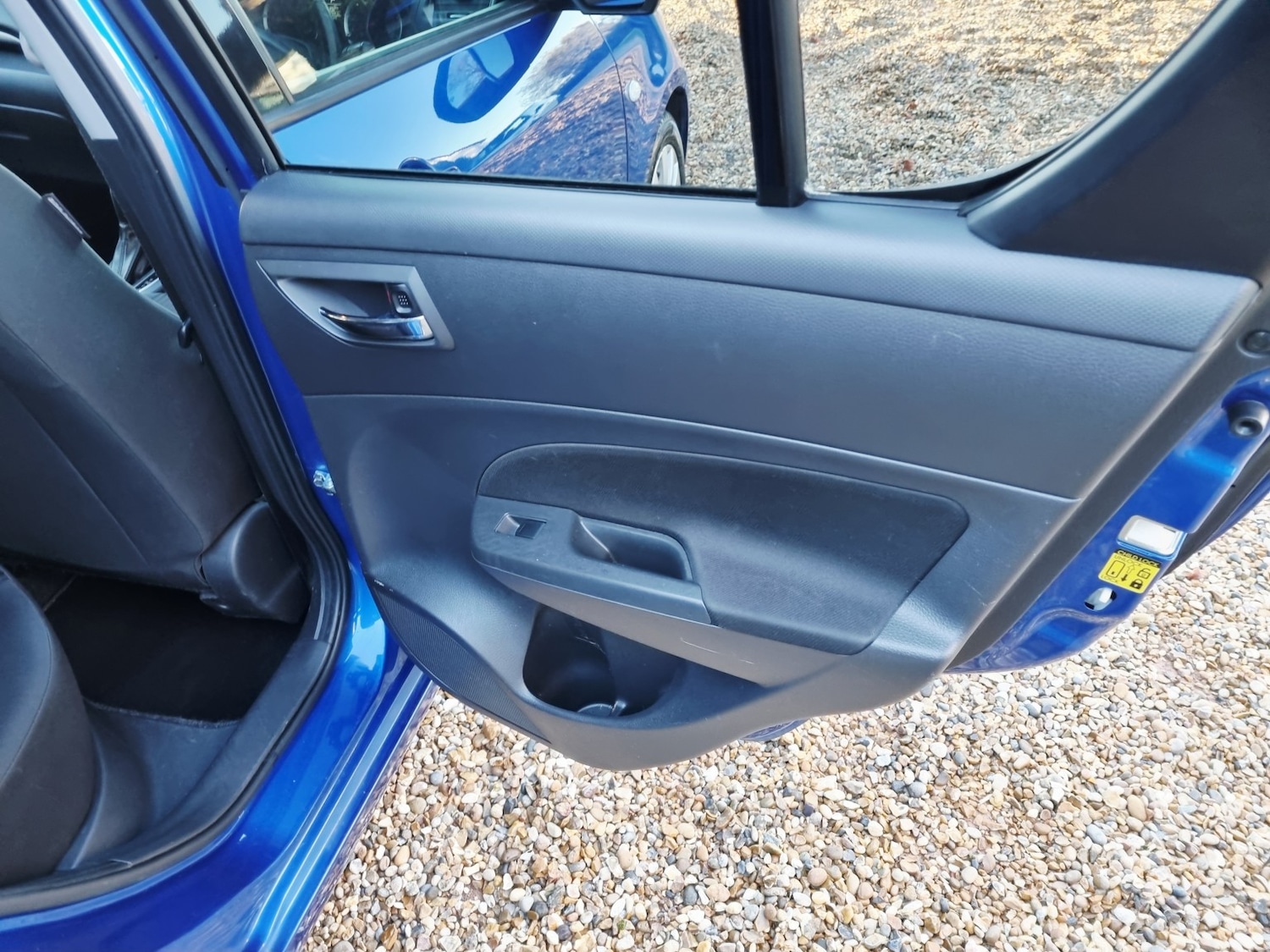 Used Suzuki Swift 2011 for sale - 76762156: Photo 24