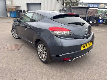 Used Renault Megane 2016 for sale - 76286965: Photo