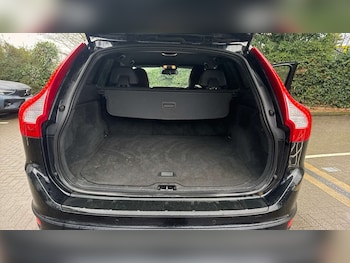 Used Volvo XC60 2012 for sale - 77465584: Photo