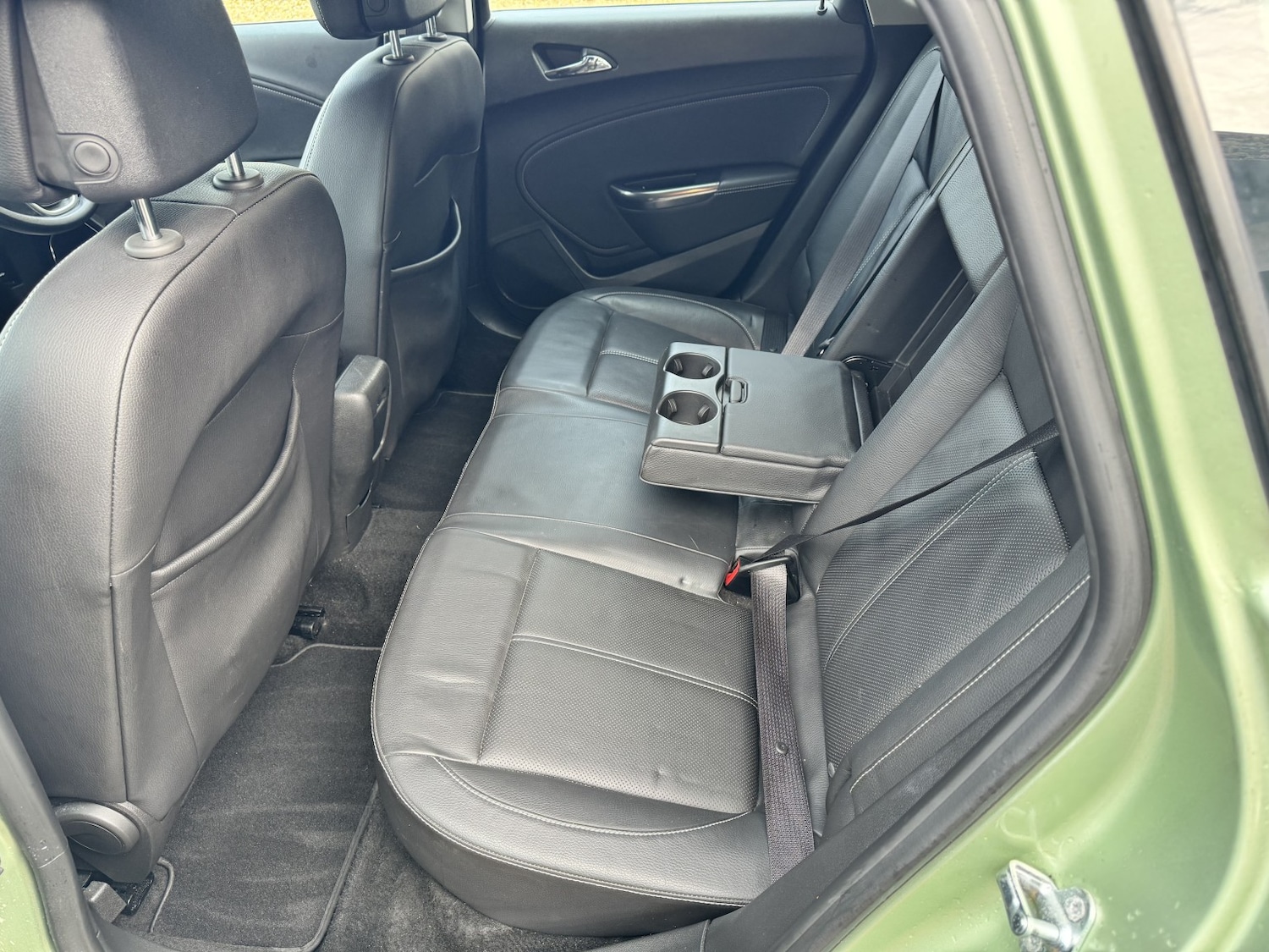 Used Vauxhall Astra 2010 for sale - 76246176: Photo 17