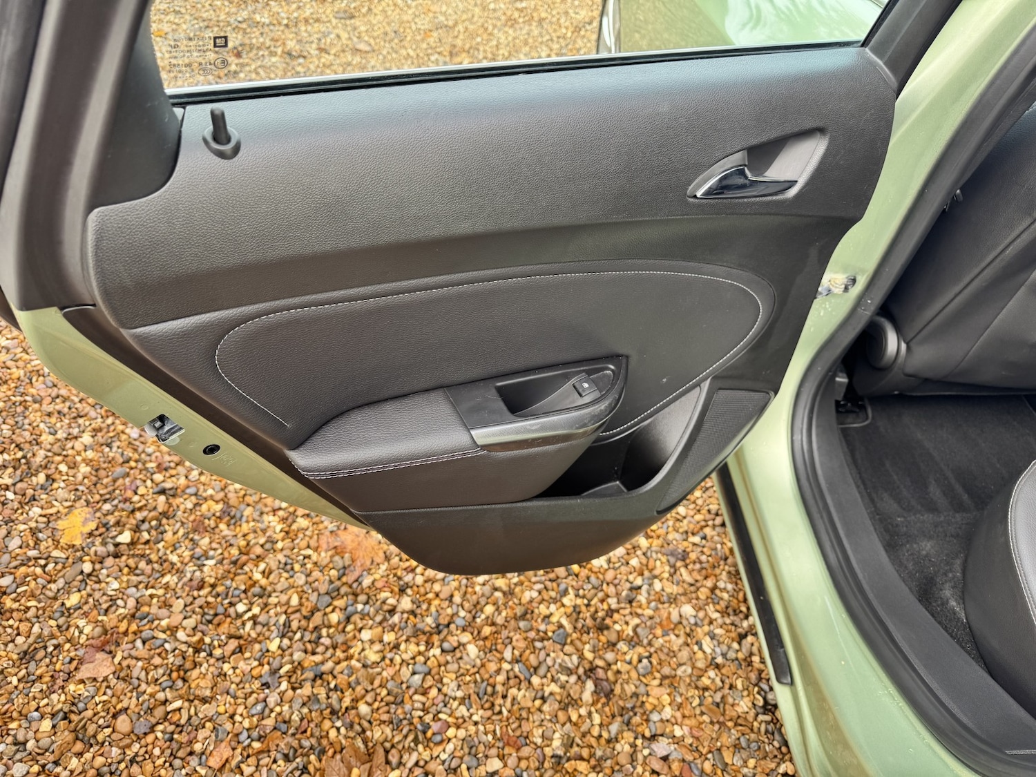 Used Vauxhall Astra 2010 for sale - 76246176: Photo 18