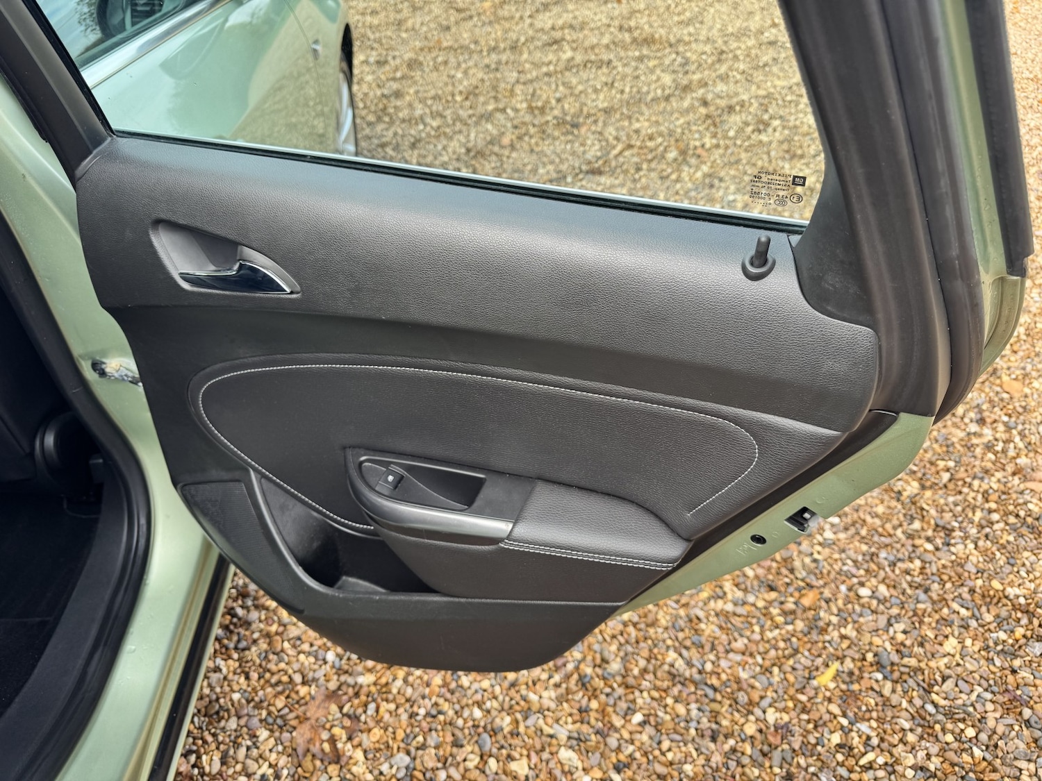 Used Vauxhall Astra 2010 for sale - 76246176: Photo 24