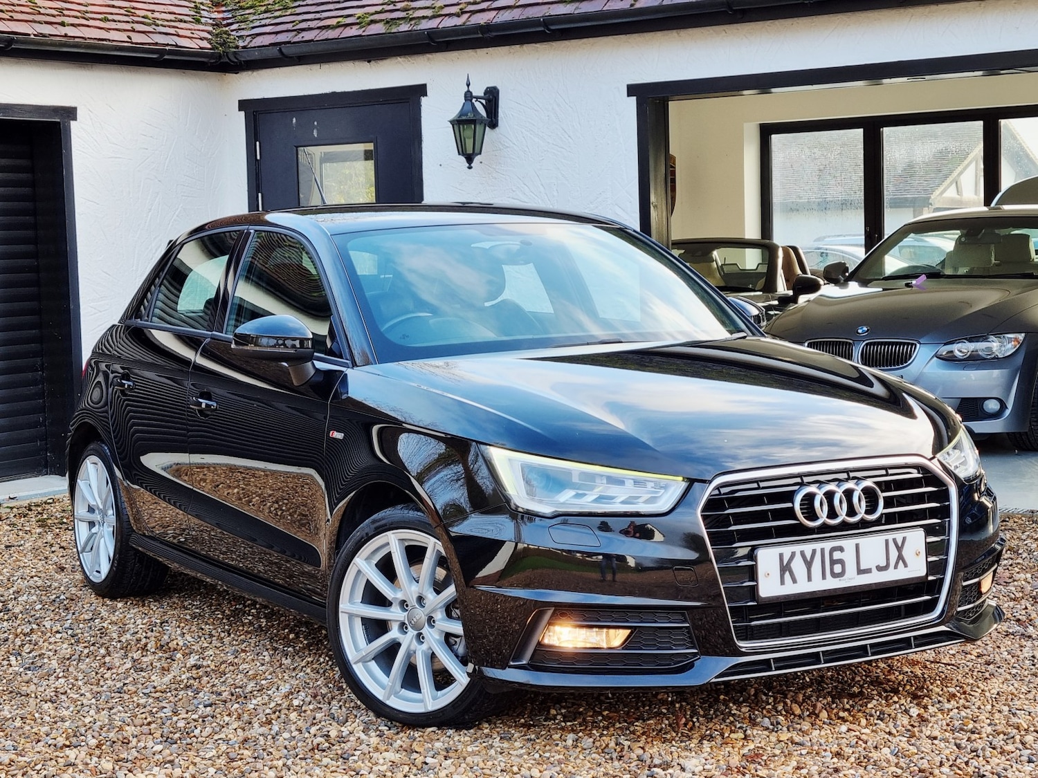 Used Audi A1 2016 for sale - 76848687: Photo 1