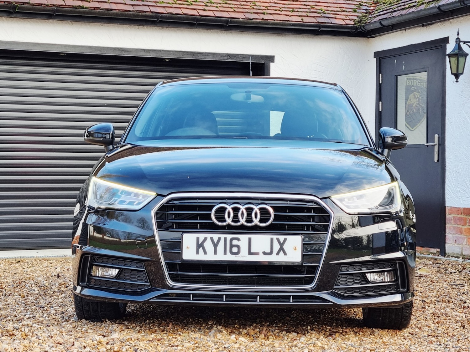 Used Audi A1 2016 for sale - 76848687: Photo 5