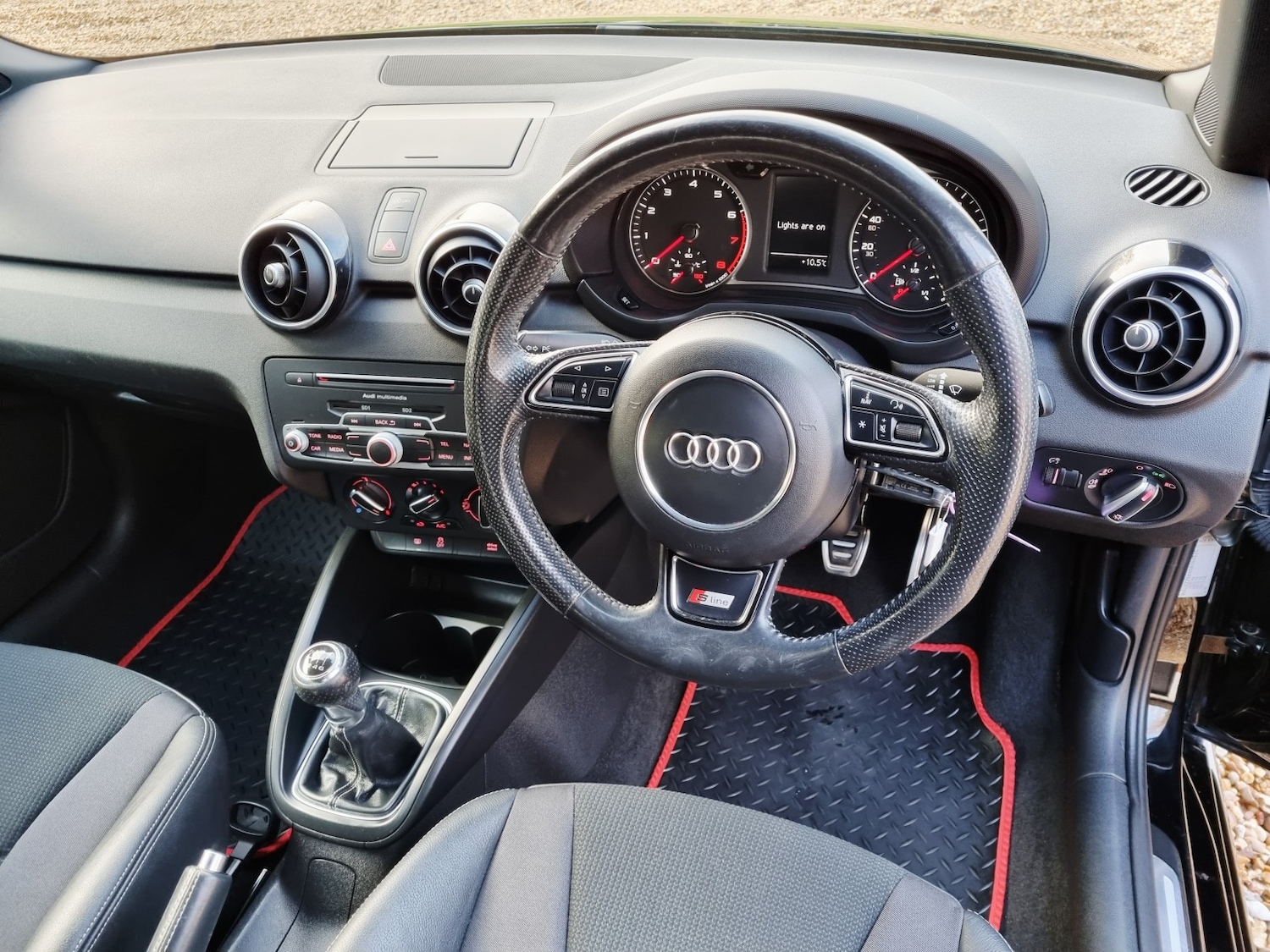 Used Audi A1 2016 for sale - 76848687: Photo 6