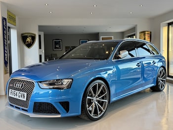 2014 - Avant 4.2 FSI V8 S Tronic quattro 5-Door