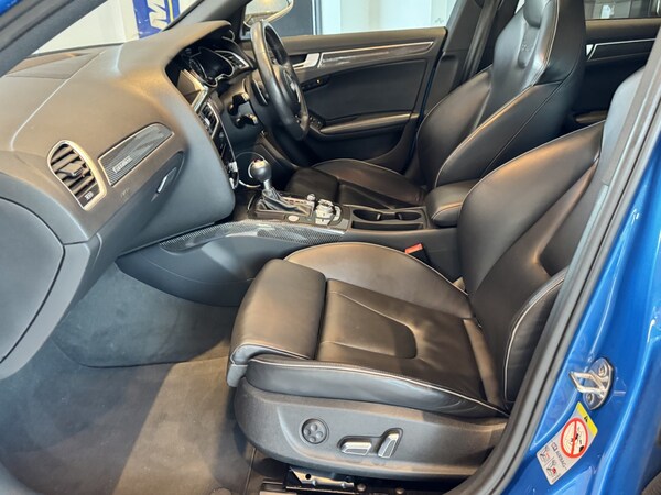 Used Audi RS4 2014 for sale - 76211896: Photo 24