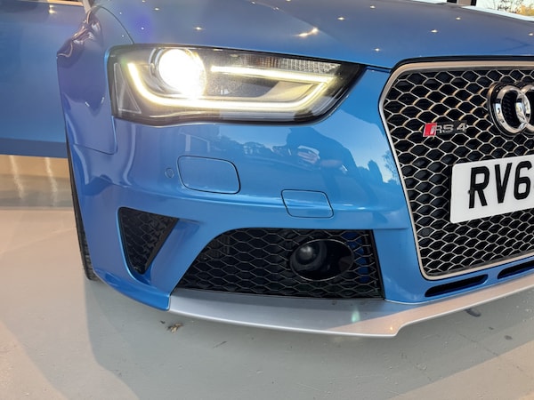 Used Audi RS4 2014 for sale - 76211896: Photo 38