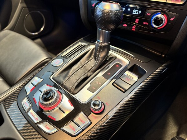 Used Audi RS4 2014 for sale - 76211896: Photo 43