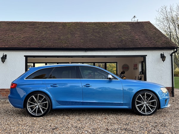 Used Audi RS4 2014 for sale - 76211896: Photo 46