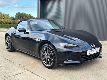 2017 - 2.0 Sport Nav 2dr