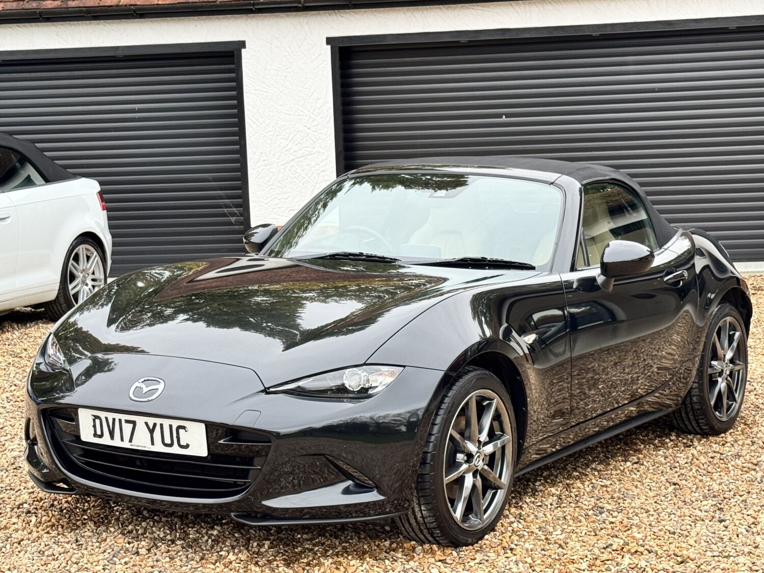 Used Mazda MX-5 2017 for sale - 75938145: Photo 35