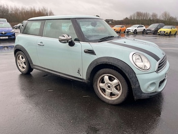 MINI Hatch feature image