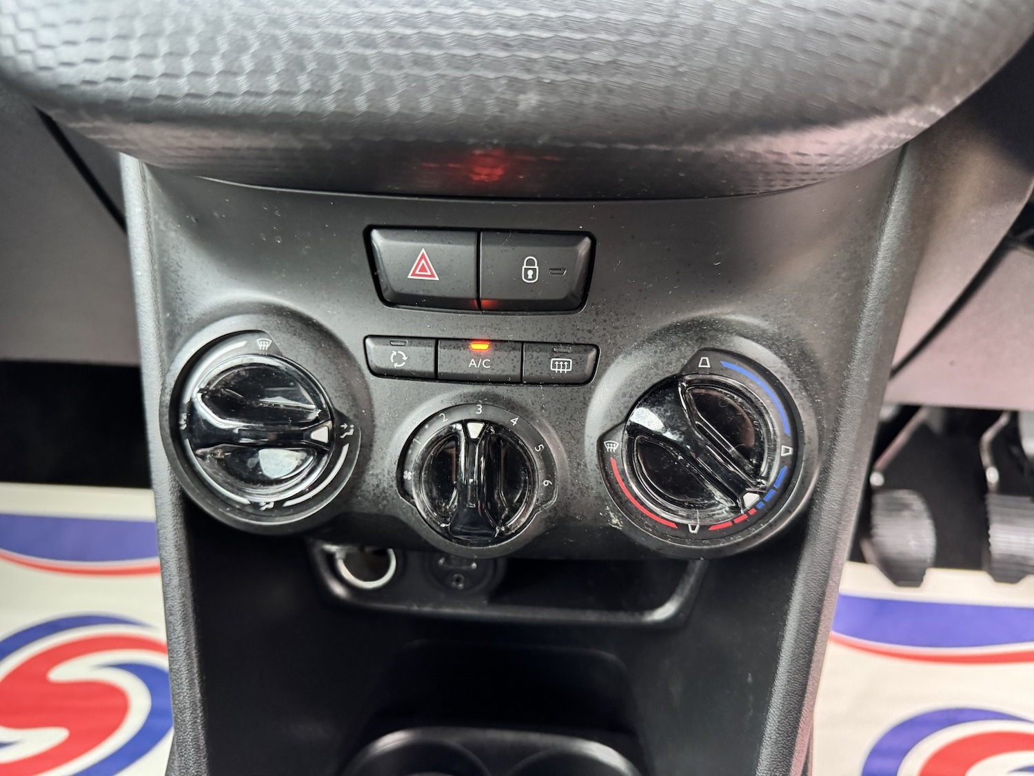 Used Peugeot 208 2016 for sale - 76334728: Photo 19