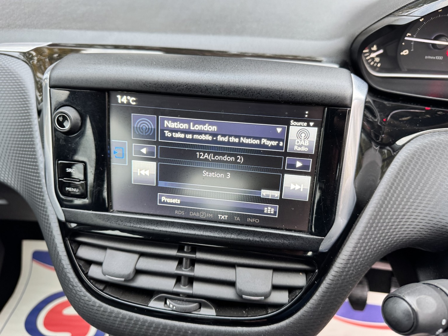 Used Peugeot 208 2016 for sale - 76334728: Photo 20