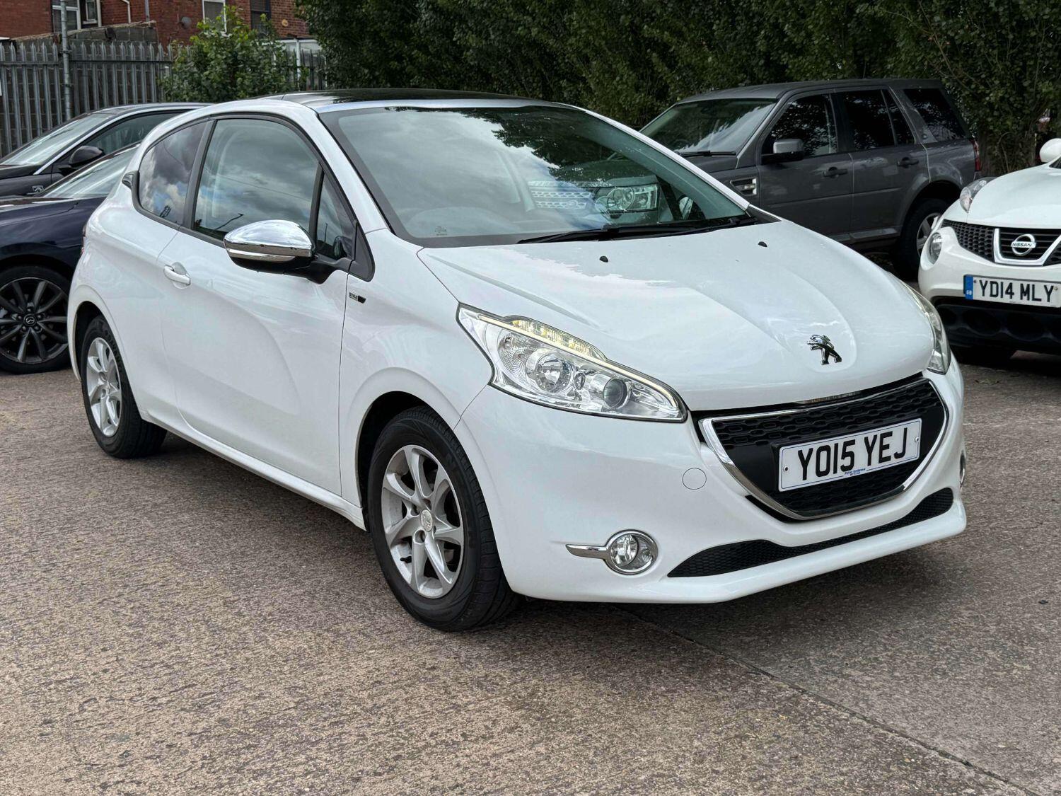 Used Peugeot 208 2015 for sale - 76070458: Photo 1