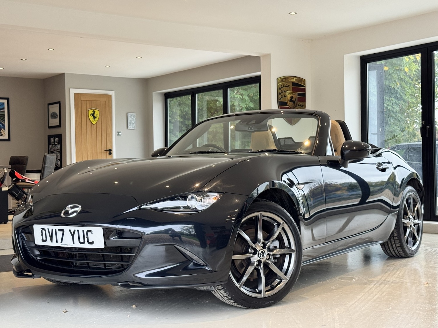 Used Mazda MX-5 2017 for sale - 77073113: Photo 2