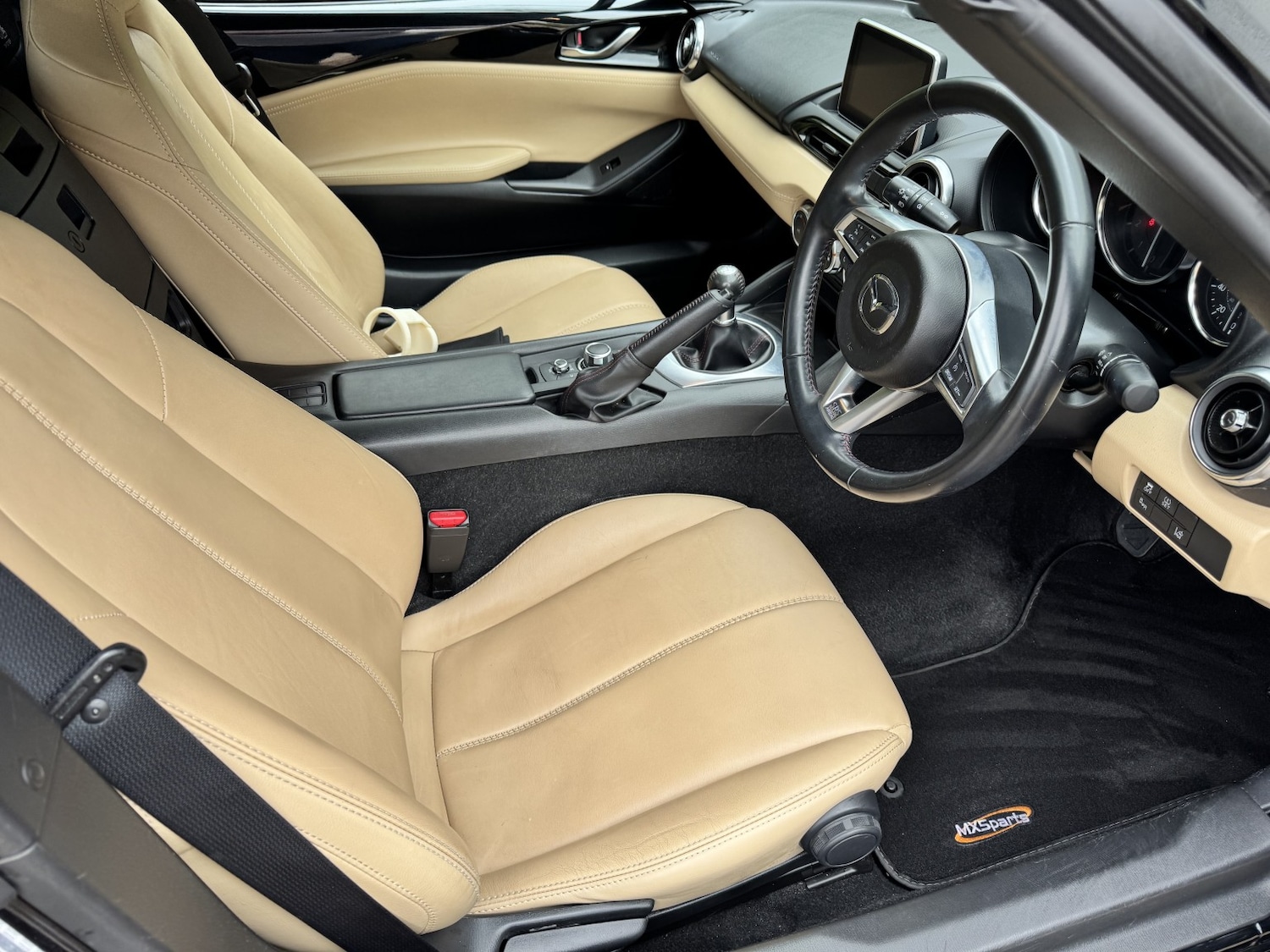 Used Mazda MX-5 2017 for sale - 77073113: Photo 8