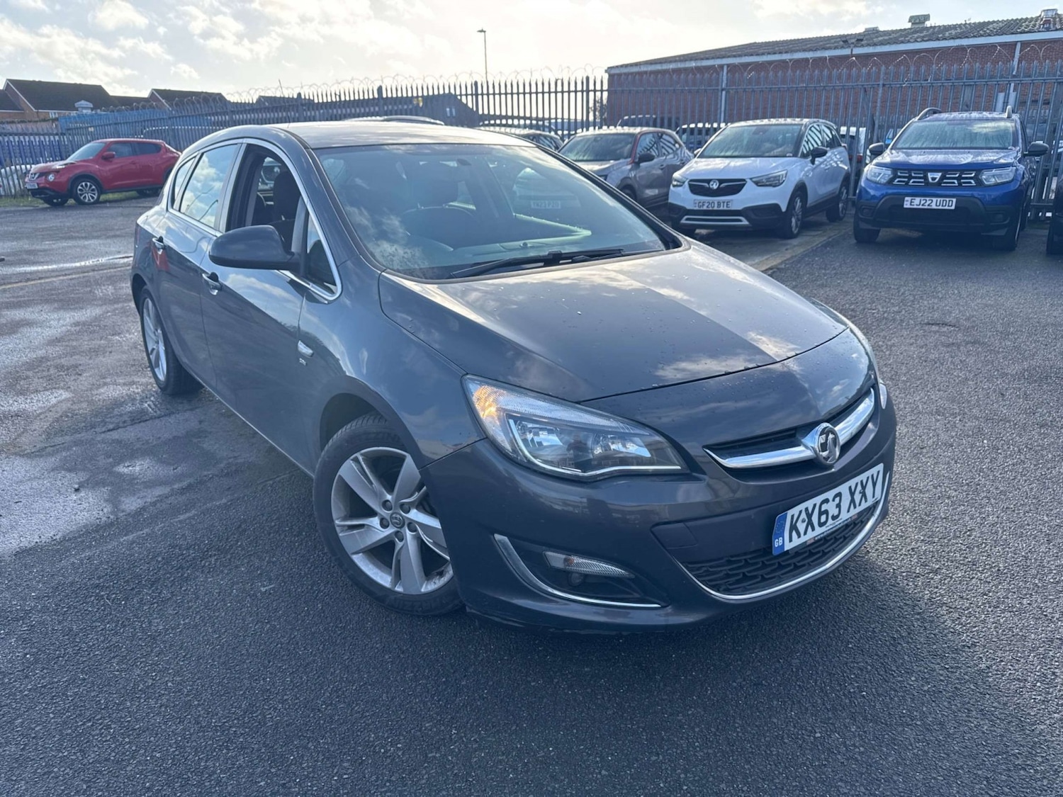 Used Vauxhall Astra 2014 for sale - 76444425: Photo 1