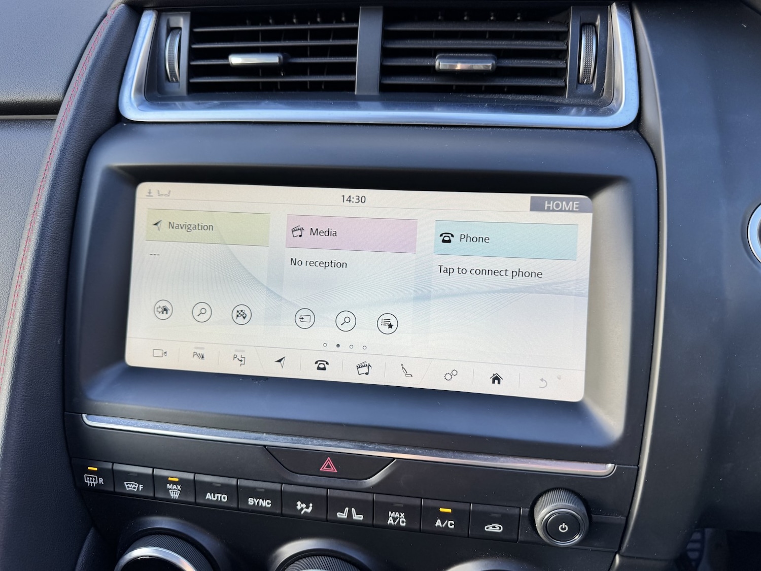 Used Jaguar E-Pace 2018 for sale - 76107288: Photo 11