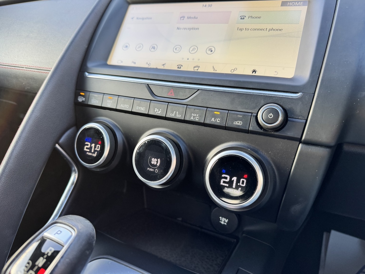 Used Jaguar E-Pace 2018 for sale - 76107288: Photo 15