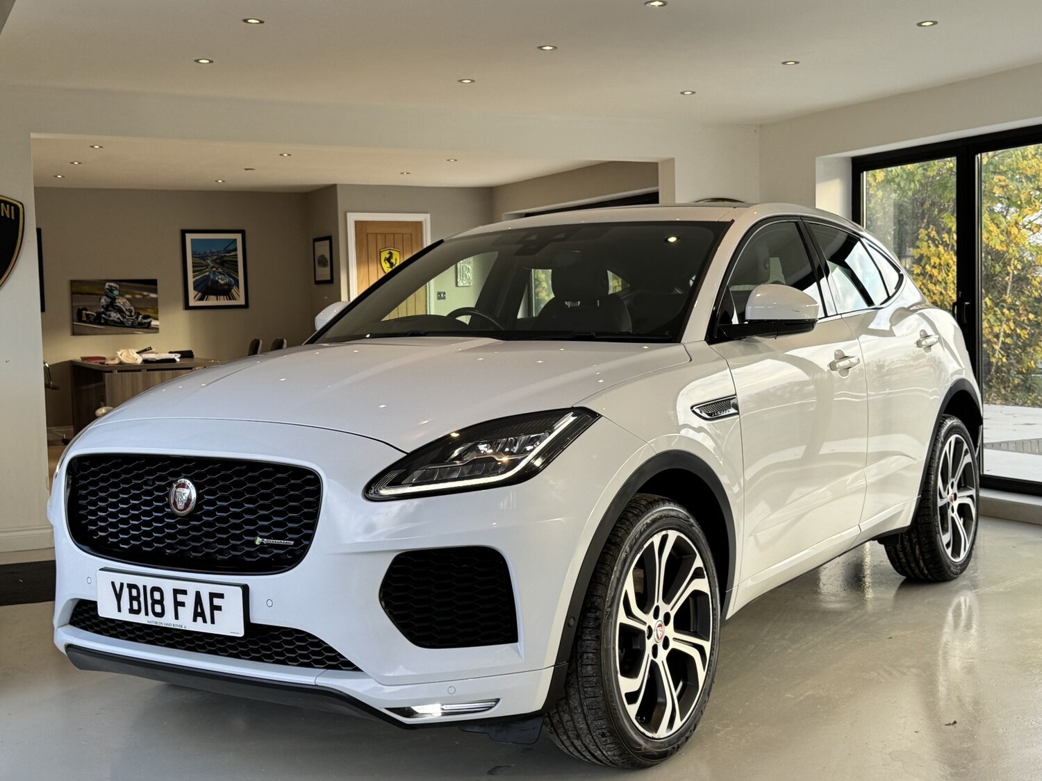 Used Jaguar E-Pace 2018 for sale - 76107288: Photo 18